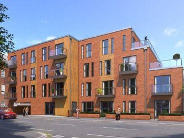 House for sale in New Malden, Greater London