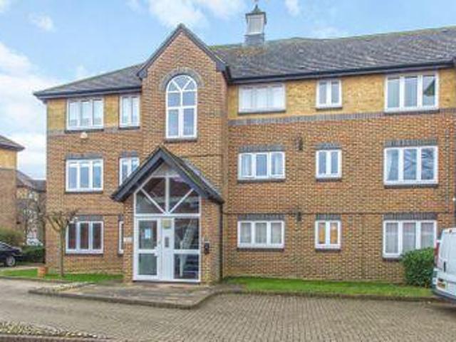 House for sale in Worcester Park, Greater London
