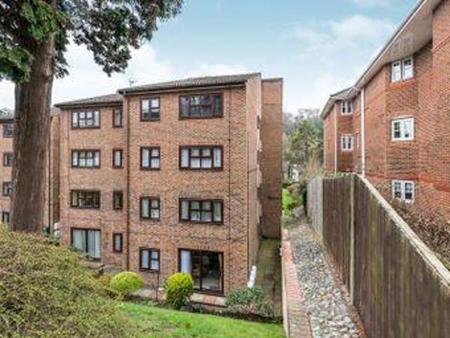 House for sale in Hillview, Surrey