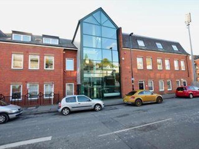 House for sale in Hillview, Surrey