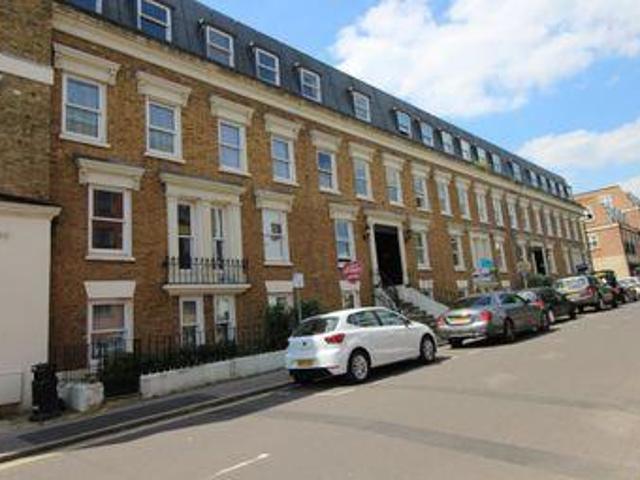 House for sale in Aldershot, Hampshire