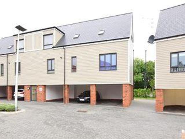 House for sale in Brompton, Chatham