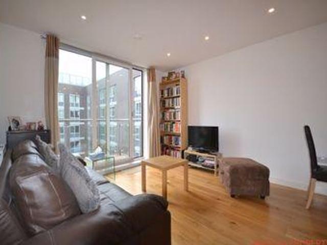 House for sale in Brentford End, Greater London