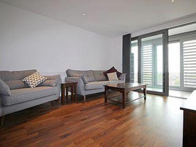 House for sale in Brentford End, Greater London