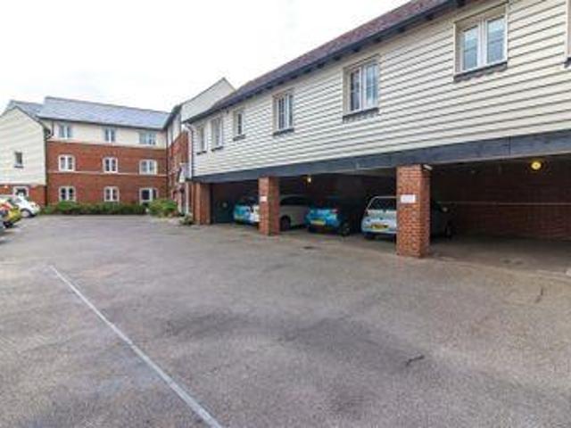 House for sale in Oad Street, Kent