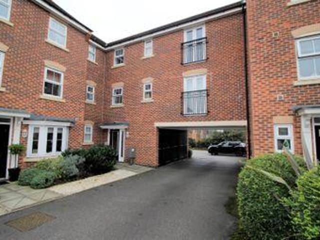 House for sale in Pontefract, West Yorkshire