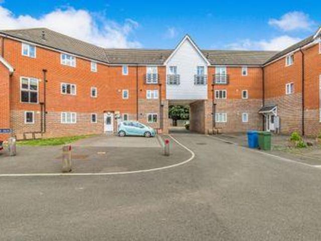 House for sale in Oad Street, Kent