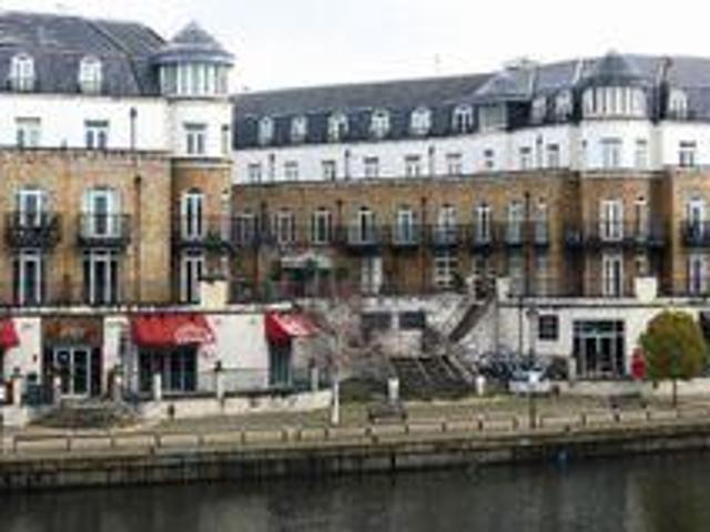 House for sale in Staines, Surrey