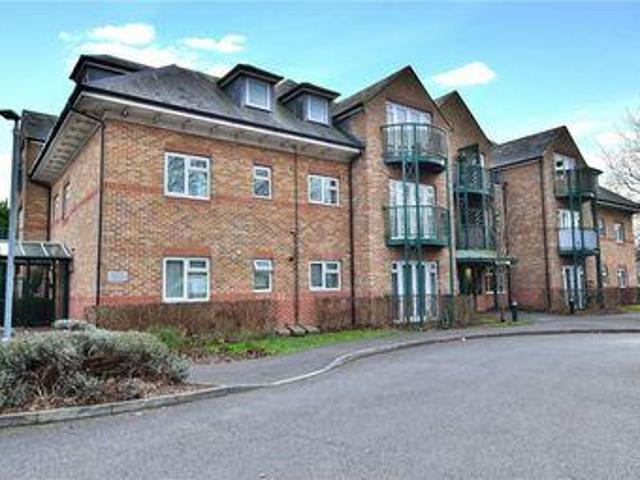 House for sale in Iver