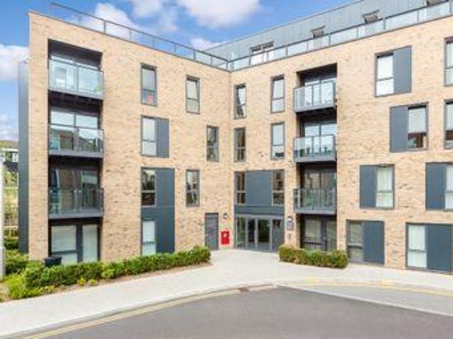 House for sale in Row Town, Surrey