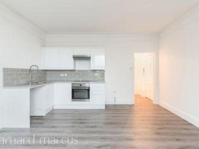 House for sale in Red Hill, Surrey