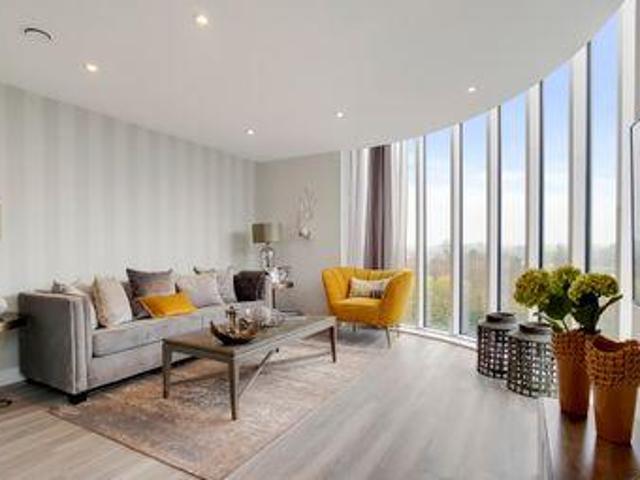 House for sale in Uxbridge, Greater London
