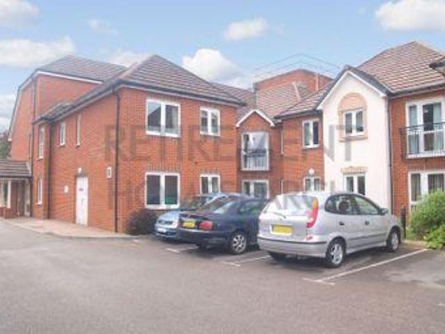 House for sale in Hillview, Surrey