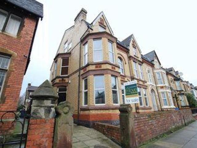 House for sale in Calderstones