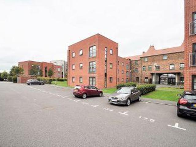 House for sale in Stoke-on-Trent