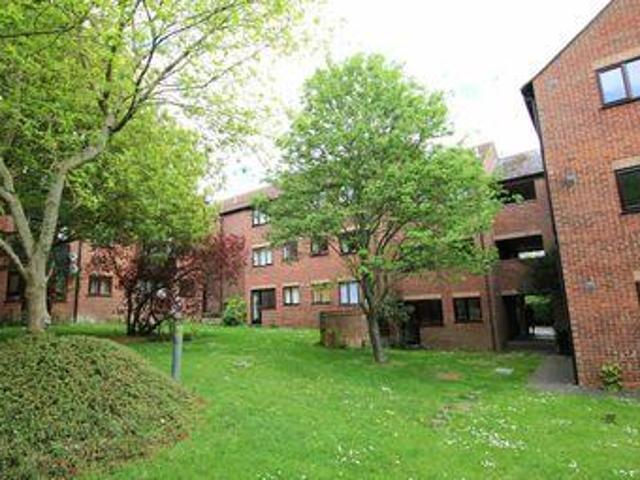 House for sale in Duton Hill