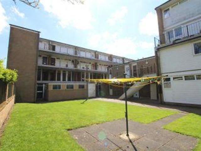 House for sale in Borehamwood, Hertsmere