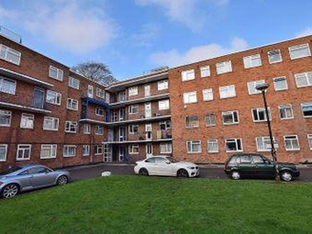 House for sale in Dunstable, Bedfordshire