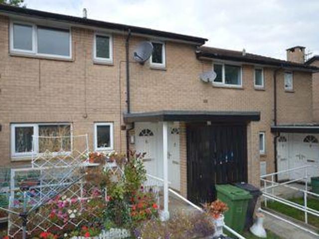 House for sale in Huddersfield, West Yorkshire