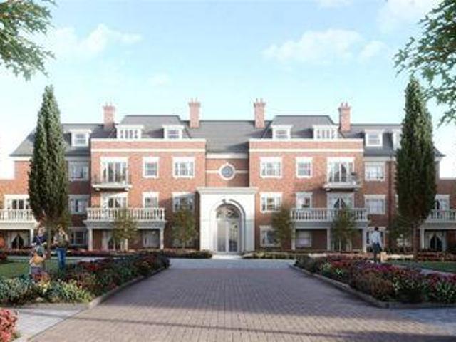 House for sale in Farnborough, Hampshire
