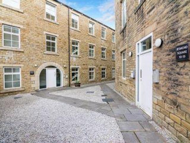 House for sale in Pudsey, West Yorkshire