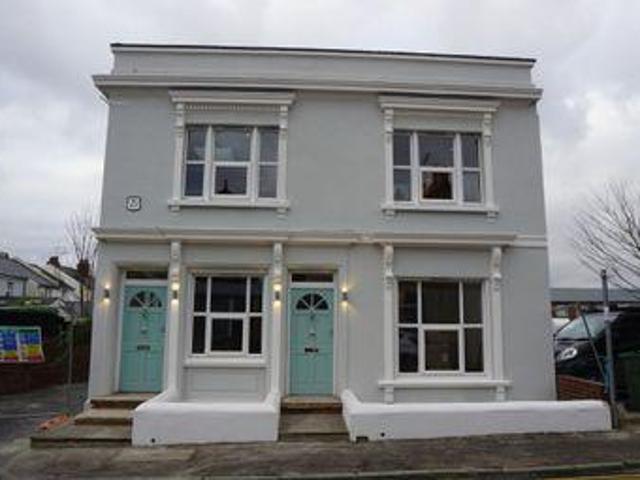 House for sale in Sandown Park, Kent