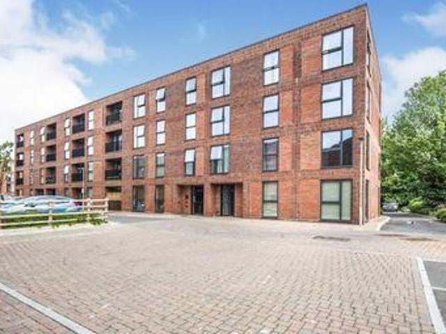 House for sale in Gloucester, Gloucestershire
