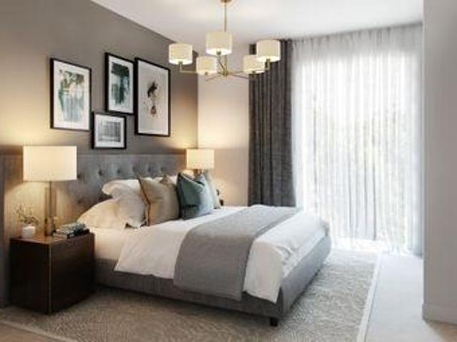 House for sale in Luton