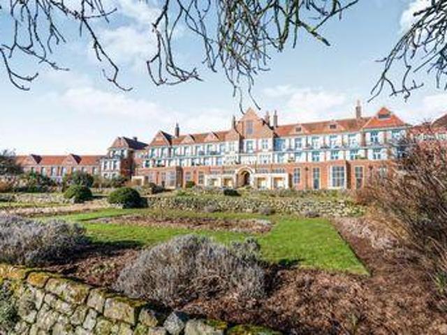House for sale in Littlecote, West Sussex
