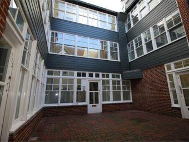 House for sale in Epping