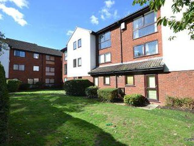House for sale in Lower Halliford, Surrey