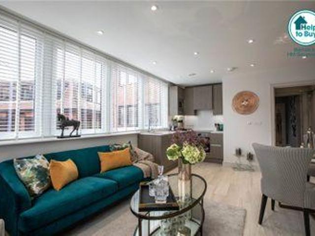 House for sale in Uxbridge, Greater London