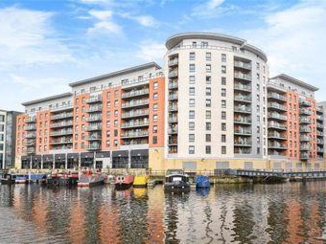 House for sale in West Yorkshire