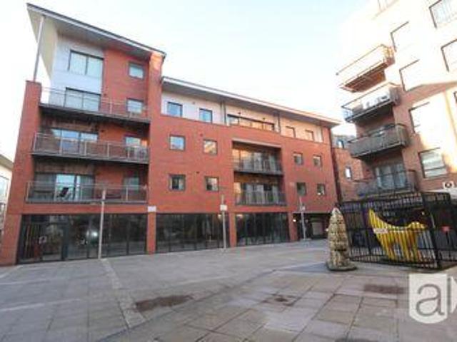 House for sale in Calderstones