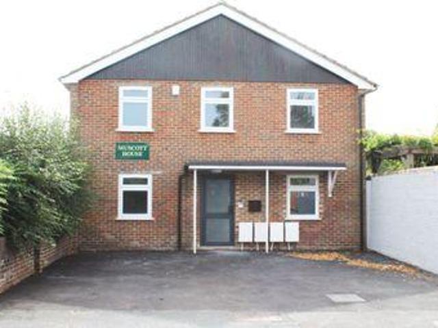 House for sale in Fole, Surrey