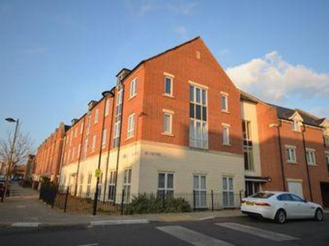 House for sale in Northampton, West Northamptonshire