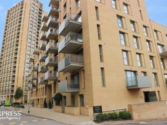 House for sale in Edgware, Greater London