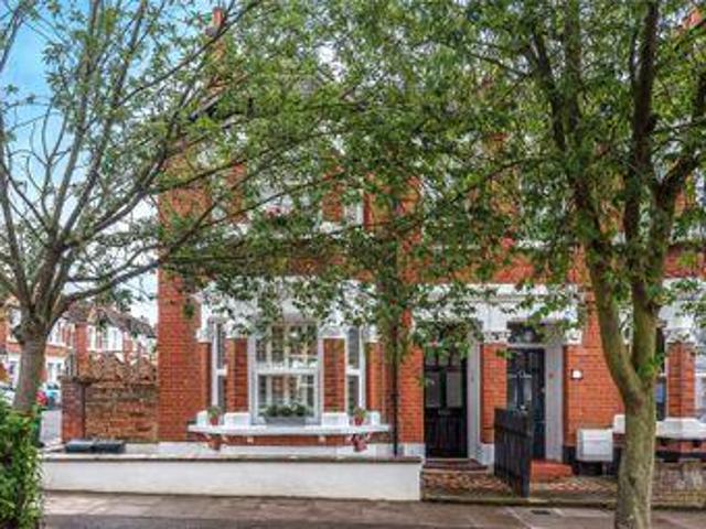 House for sale in Bromley Green, Ashford