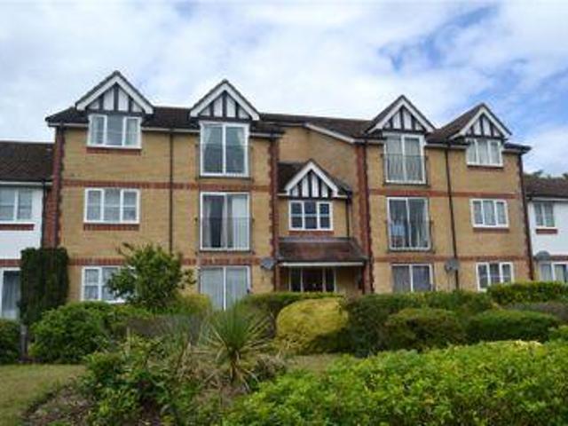 House for sale in Uxbridge, Greater London