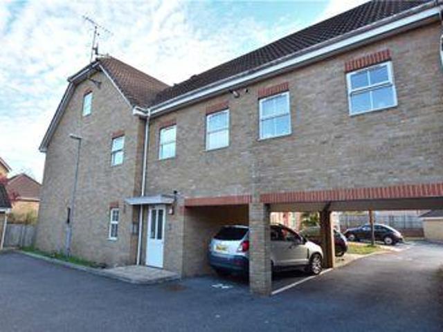 House for sale in Uxbridge, Greater London