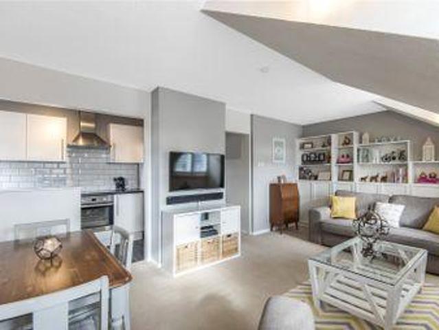 House for sale in Uxbridge, Greater London