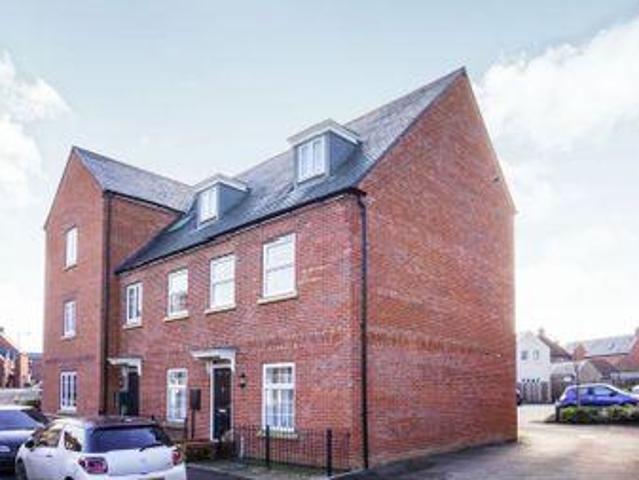House for sale in Buckingham, Buckinghamshire