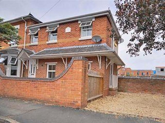 House for sale in Worcester, Worcestershire