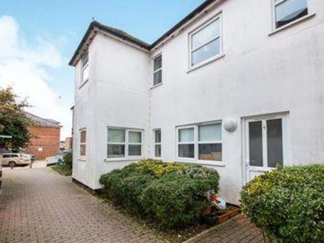 House for sale in Aldershot, Hampshire