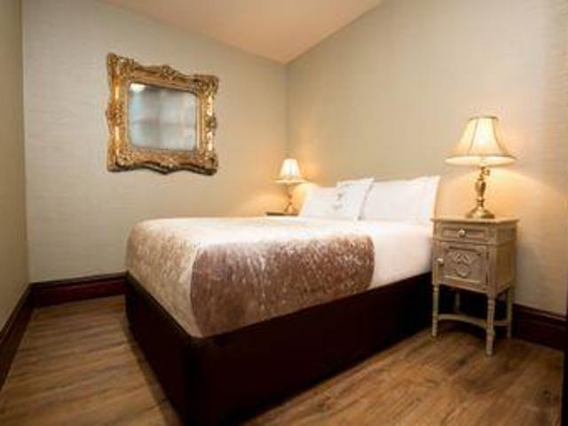House for sale in Calderstones