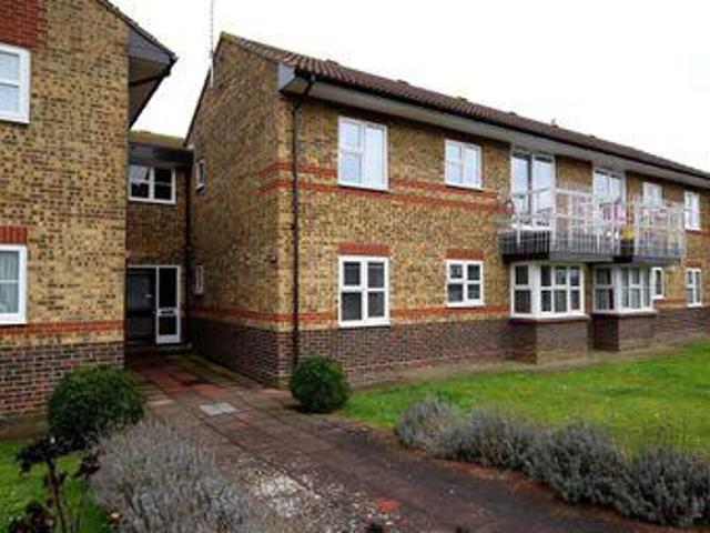 House for sale in Fishersgate, West Sussex