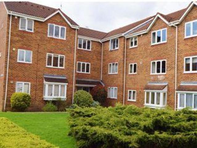 House for sale in Worcester Park, Greater London