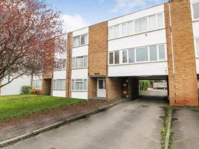 House for sale in Farnborough, Rushmoor
