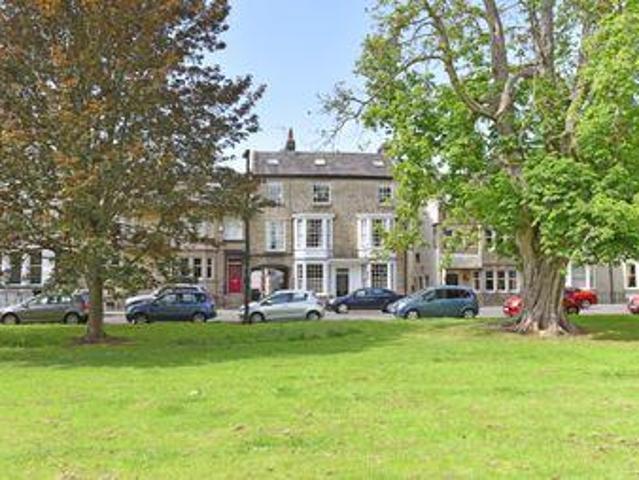 House for sale in Harrogate, North Yorkshire