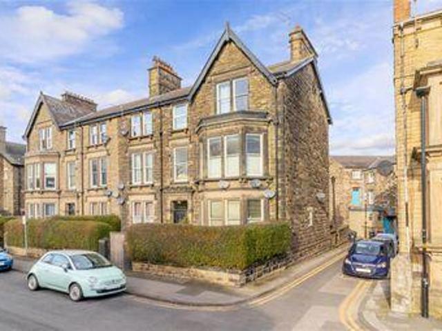 House for sale in Harrogate, North Yorkshire